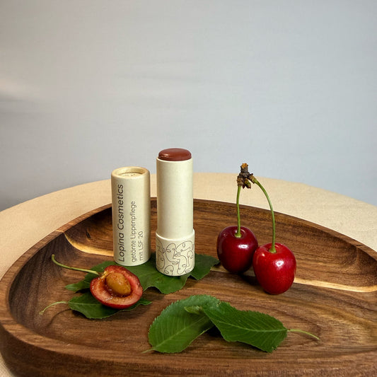 getönte Lippenpflege mit LSF 20 - sangria